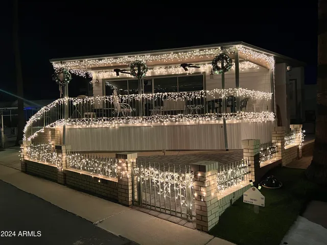 $296,500 | 1572 Yakima Avenue, Unit 572, Apache Junction, AZ 85119