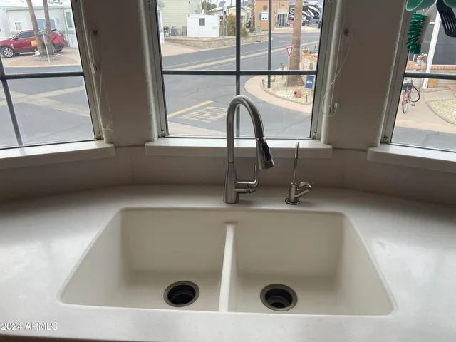 $296,500 | 1572 Yakima Avenue, Unit 572, Apache Junction, AZ 85119