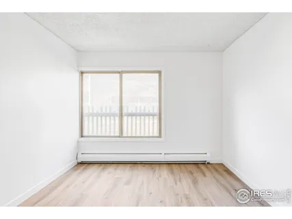 a bath room with a sink