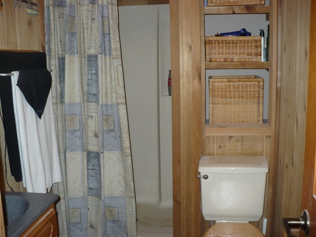 18430 East Twombly Road Rochelle, IL 61068 - Photo 11 of 25 a bathroom with a shower