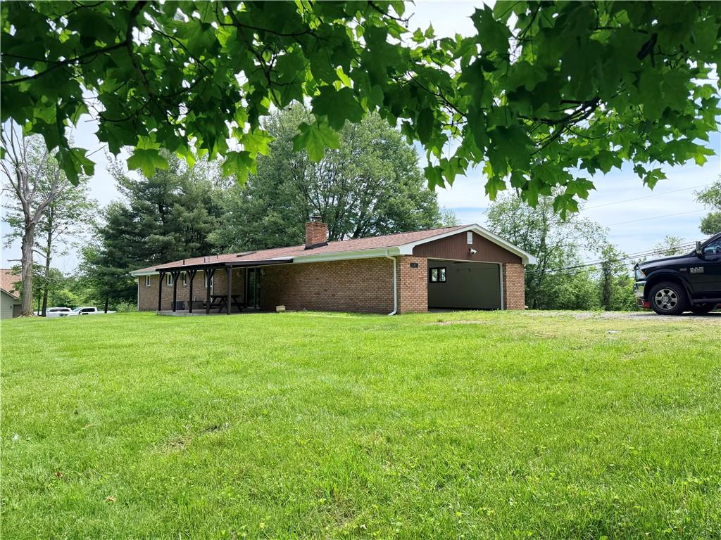 207 Munntown Road Eighty Four, PA 15330 - Photo 3 of 19