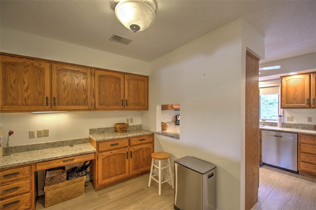 855 East Lake Shore Drive, Unit 1D Decatur, IL 62521 - Photo 9 of 30