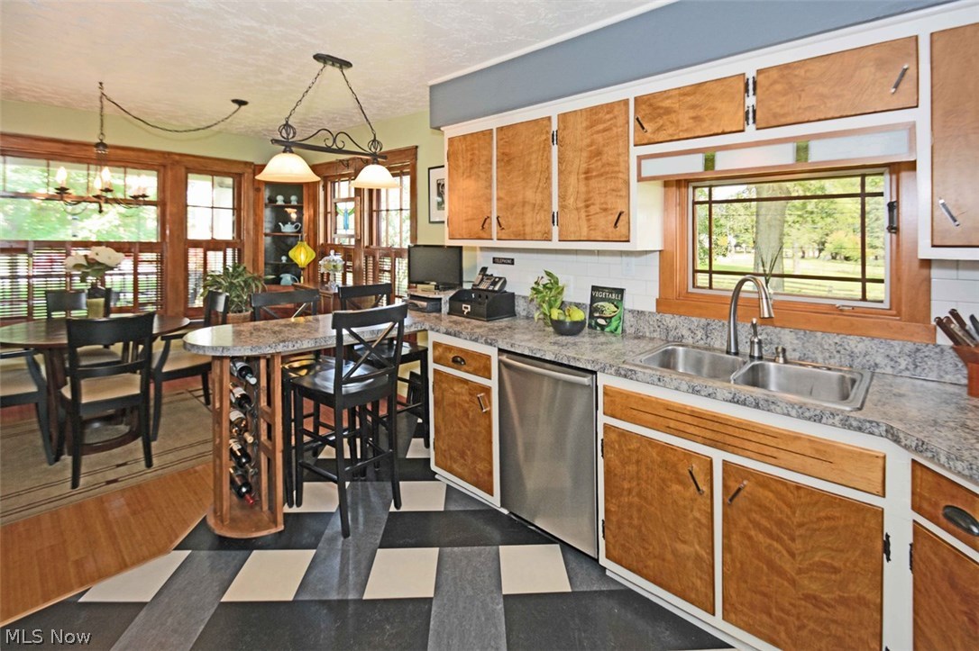 13205 Ridge Road North Royalton, OH 44133 - Photo 19 of 34