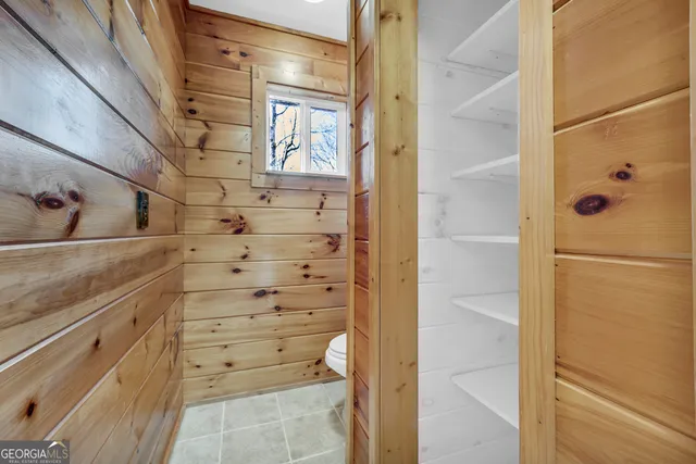 $470,000 | 215 Stonehedge Drive, Clarkesville, GA 30523