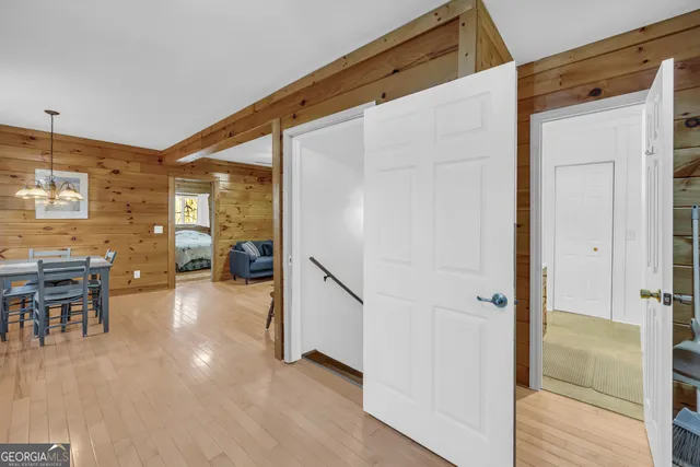 $470,000 | 215 Stonehedge Drive, Clarkesville, GA 30523