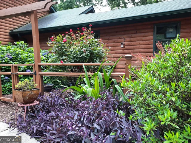 $470,000 | 215 Stonehedge Drive, Clarkesville, GA 30523