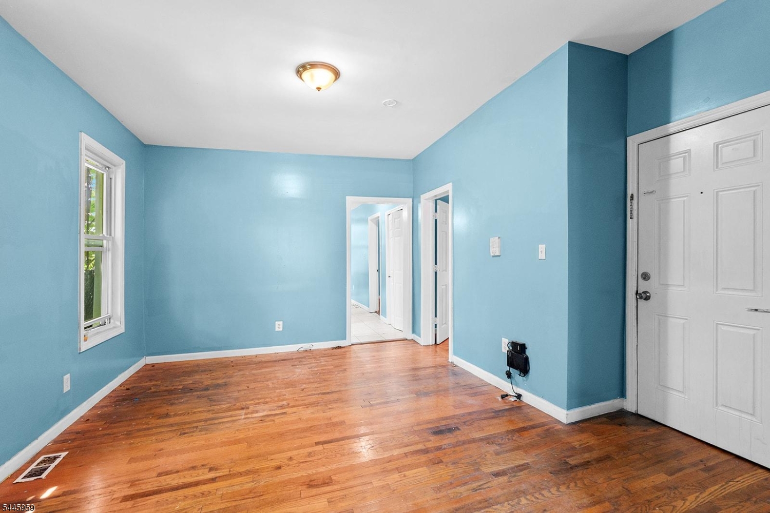 681 South 11th Street, Unit 3 Newark, NJ 07103 - Photo 2 of 14