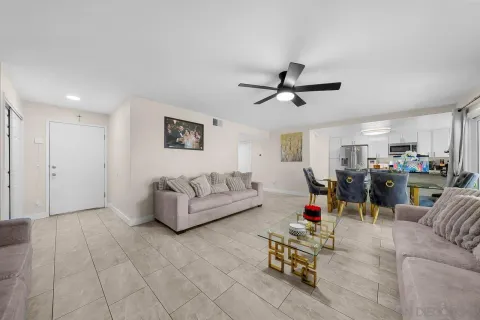 $549,900 | 1476 Gustavo Street, Unit B, El Cajon, CA 92019