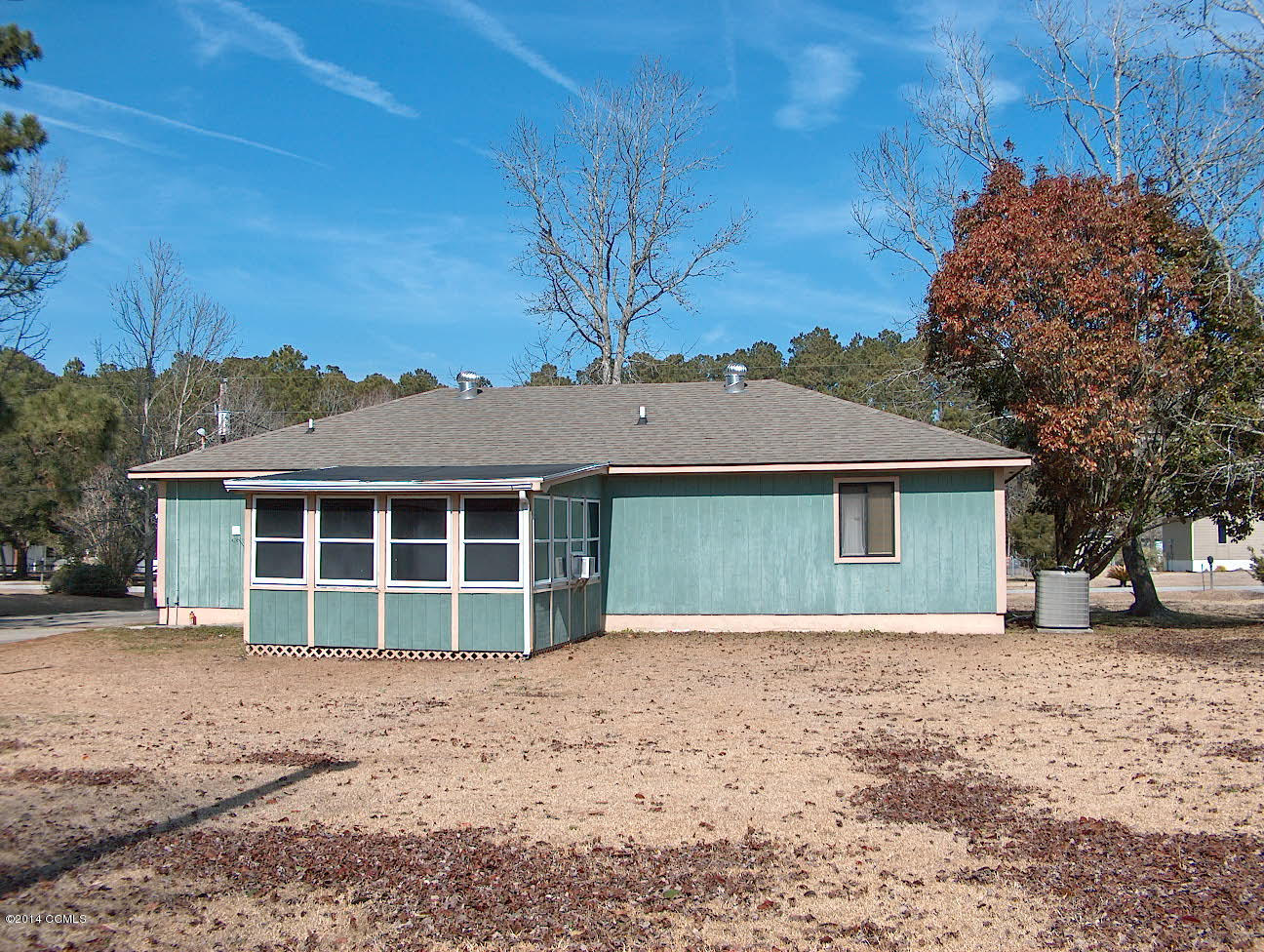 111 Riverside Drive Beaufort, NC 28516 - Photo 7 of 10 BACK OF HOUSE