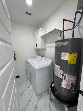 $1,300 | 1305 Valle Vista Street, Unit 4, Alamo, TX 78516