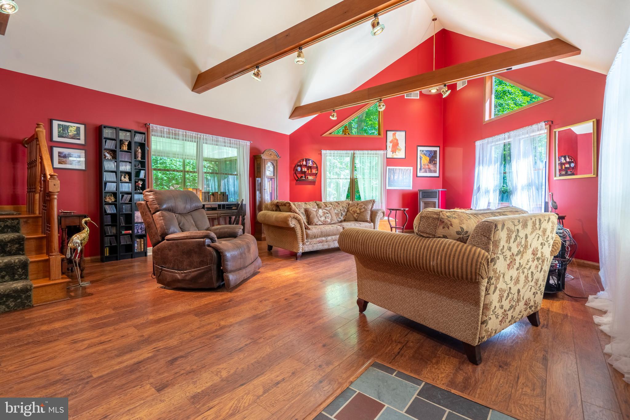 274 Wissinger Road Boyertown, PA 19512 - Photo 4 of 50