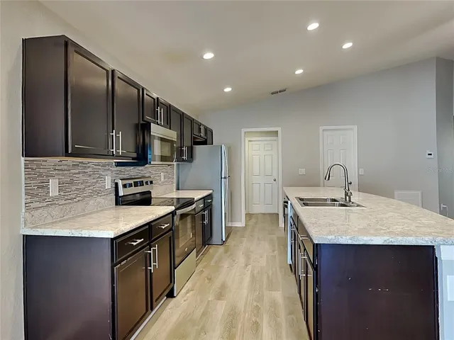 $2,169 | Undisclosed Address, Lakeland, FL 33809