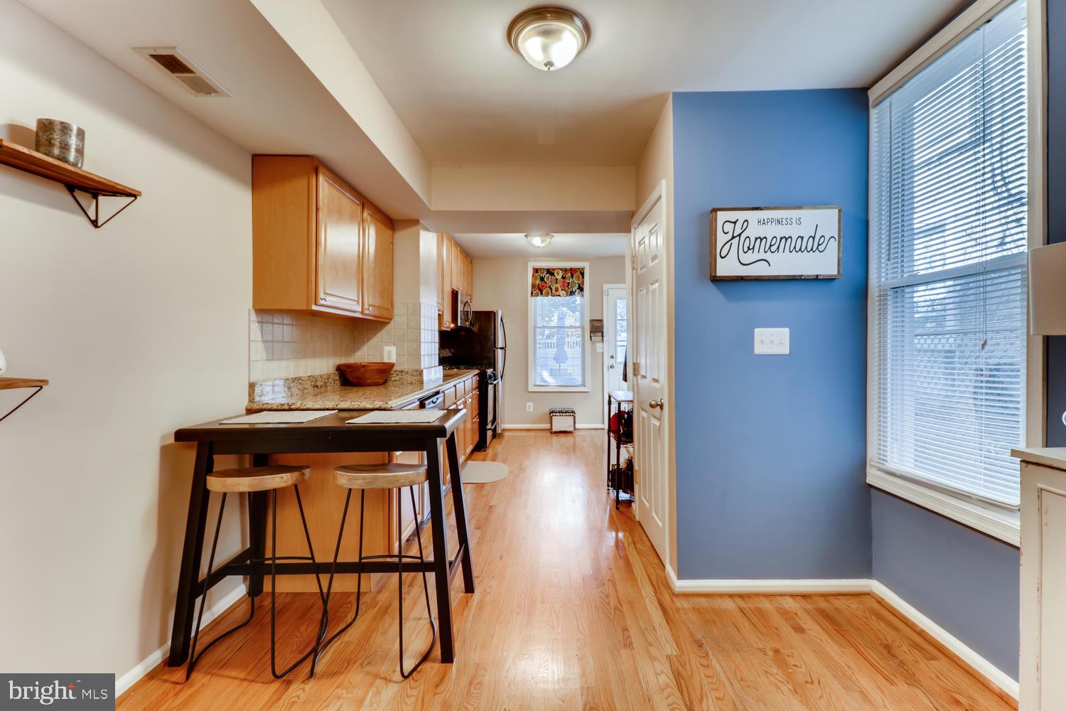2910 Keswick Road Baltimore, MD 21211 - Photo 11 of 26 Gallery Image 11