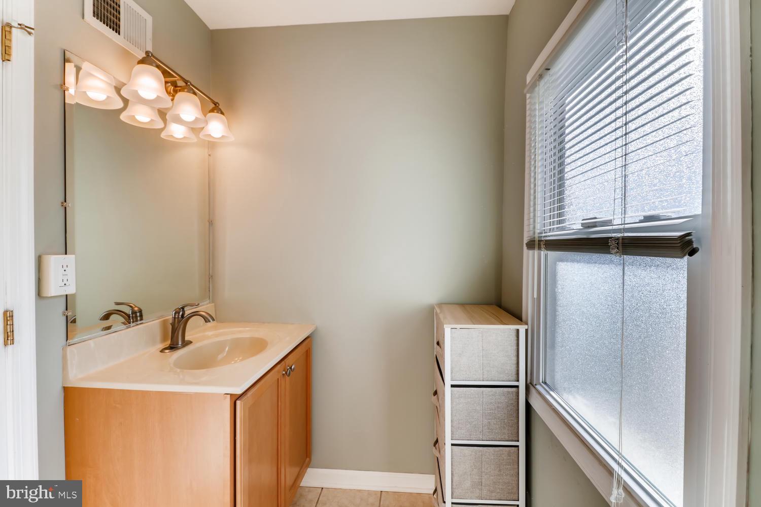 2910 Keswick Road Baltimore, MD 21211 - Photo 20 of 26 Gallery Image 20