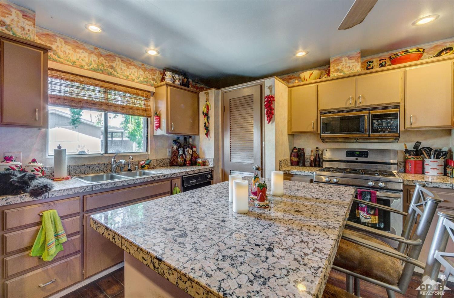 68 Rio Street Rancho Mirage, CA 92270 - Photo 11 of 24 Additional Photo