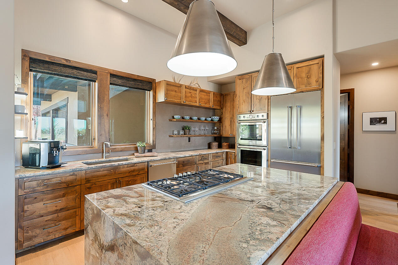 22982 Ghost Tree Lane Bend, OR 97701 - Photo 6 of 49 7.MLS