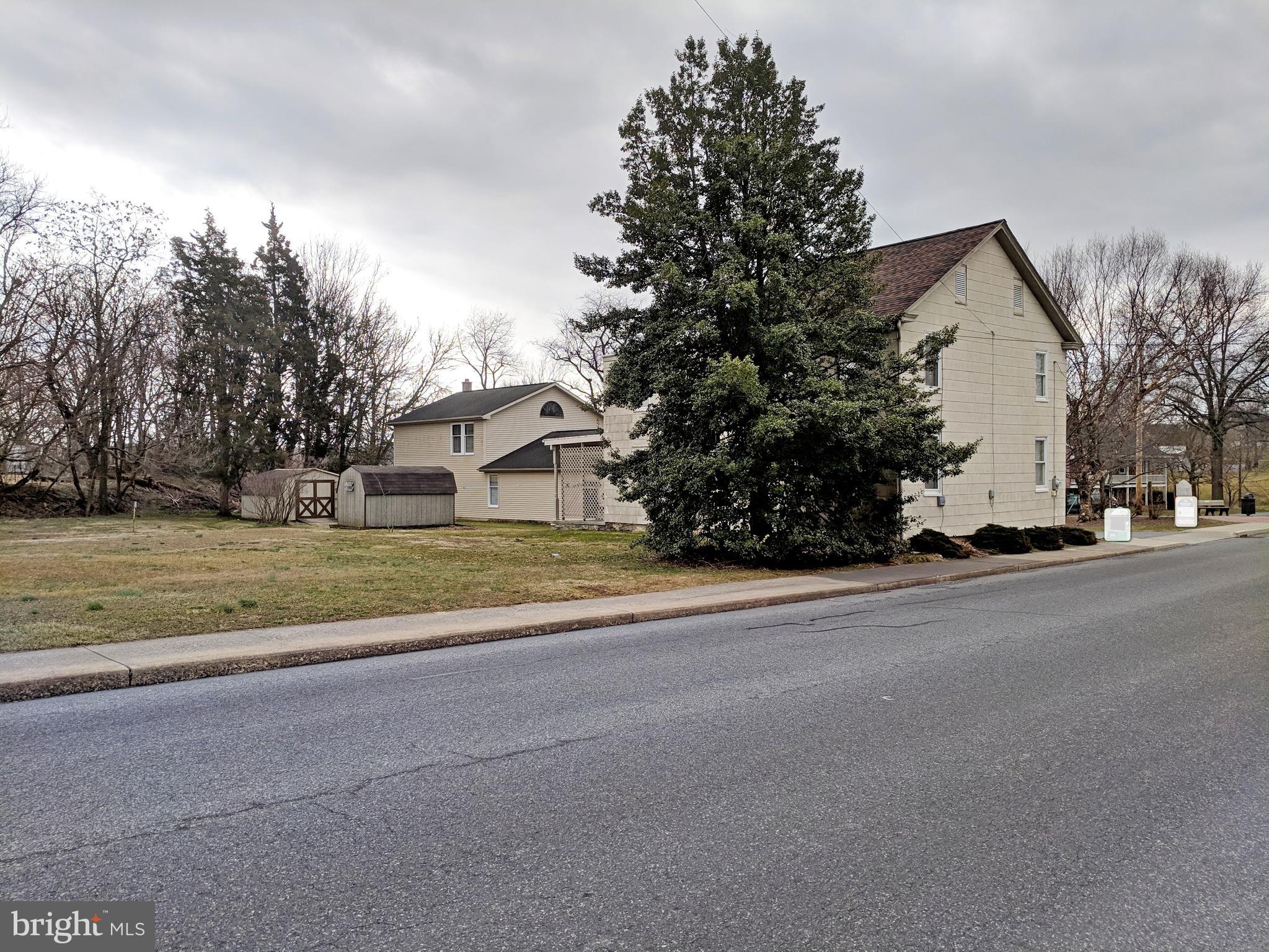 53 North Oak Street Lititz, PA 17543 - Photo 27 of 33 a view of a house with a yard and garage