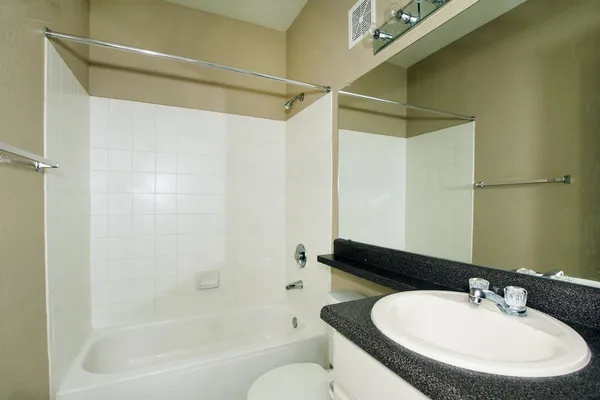 $1,999 | 4465 East Paradise Village Parkway South, Unit 1148, Phoenix, AZ 85032