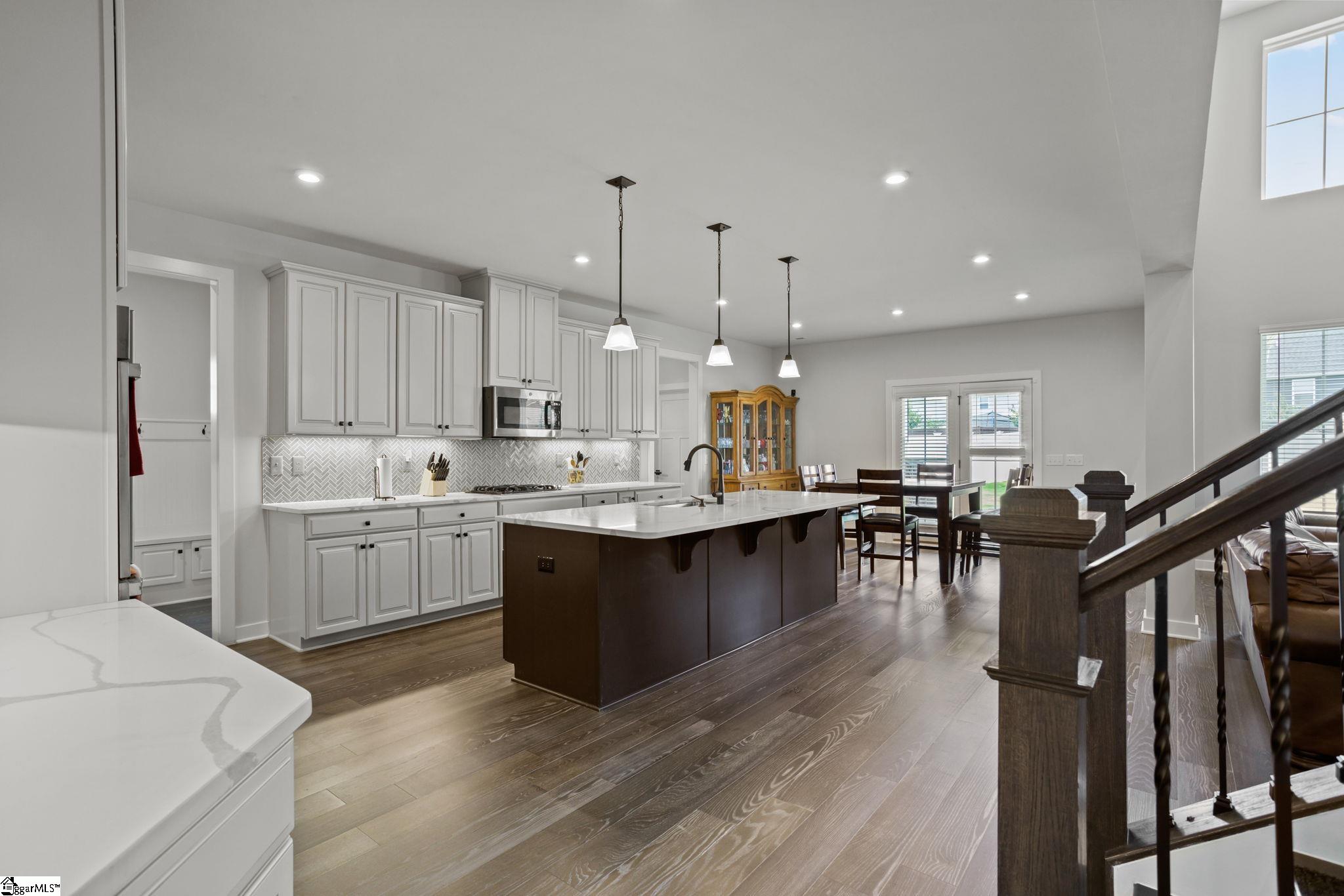 18 Blackfoot Road Greenville, SC 29607 - Photo 8 of 36 Gallery Image 8