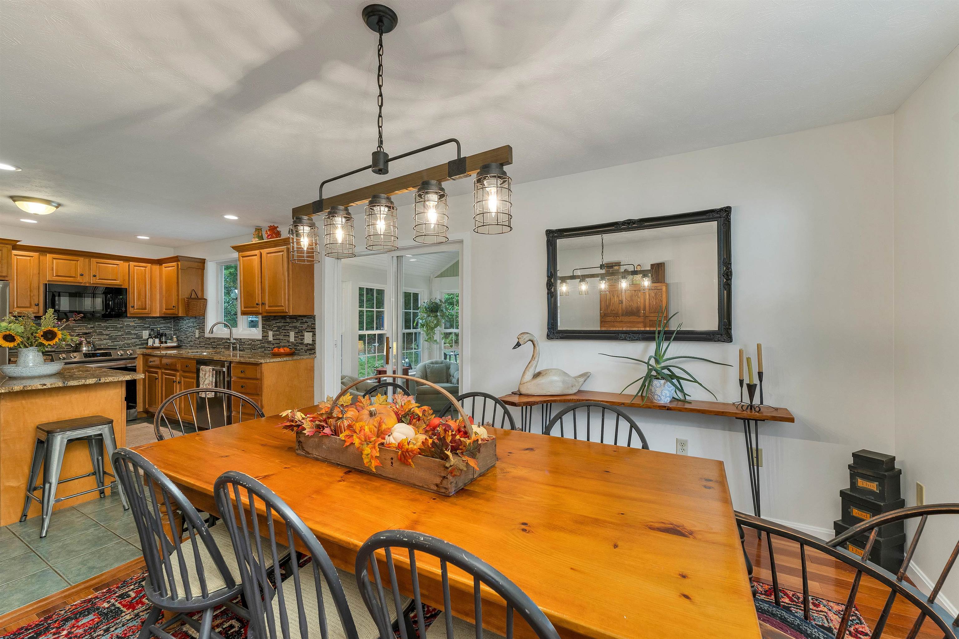 2761 Lake Shore Road, Unit 37 Gilford, NH 03249 - Photo 11 of 43 Gallery Image 11