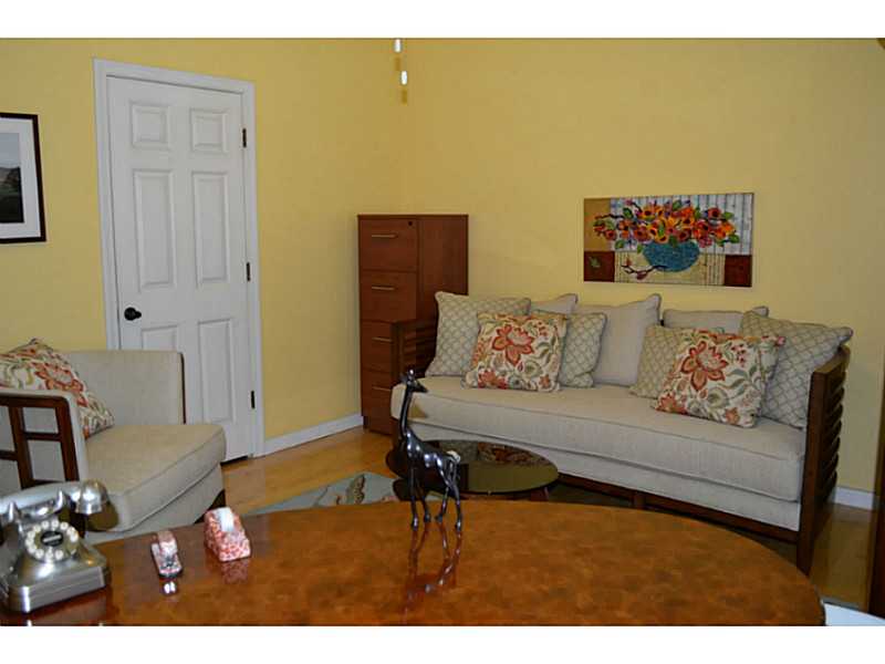 392 Boston Neck Road, Unit 2 North Kingstown, RI 02852 - Photo 13 of 25 Bedroom.