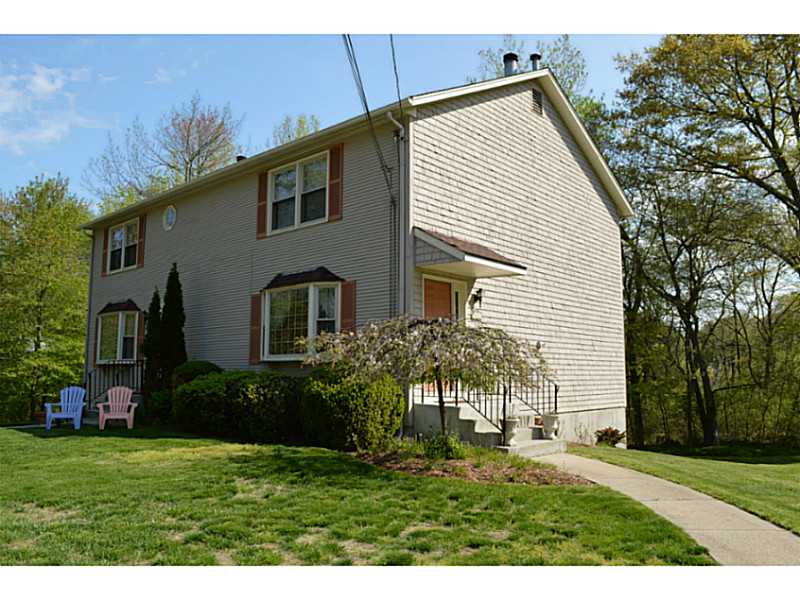392 Boston Neck Road, Unit 2 North Kingstown, RI 02852 - Photo 16 of 25 Exterior Front.