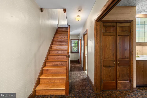 a view of entryway