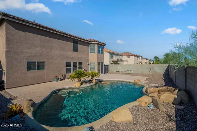 $2,295 | 1039 South Grenoble, Mesa, AZ 85208