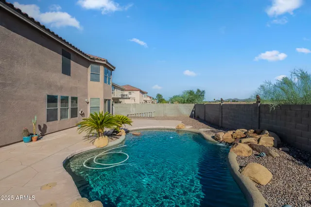 $2,295 | 1039 South Grenoble, Mesa, AZ 85208