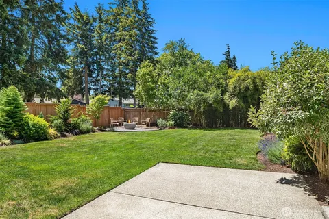 $725,000 | 13403 Southeast 159th Place, Renton, WA 98058