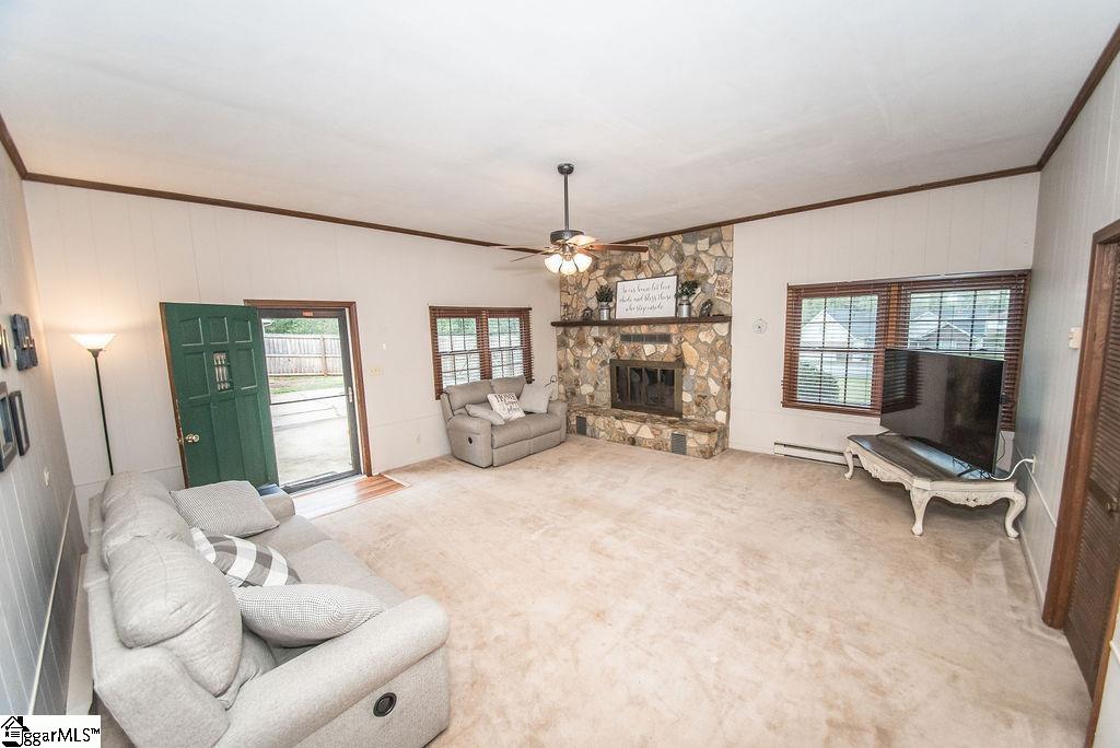 18 Rollingreen Road Greer, SC 29651 - Photo 35 of 36