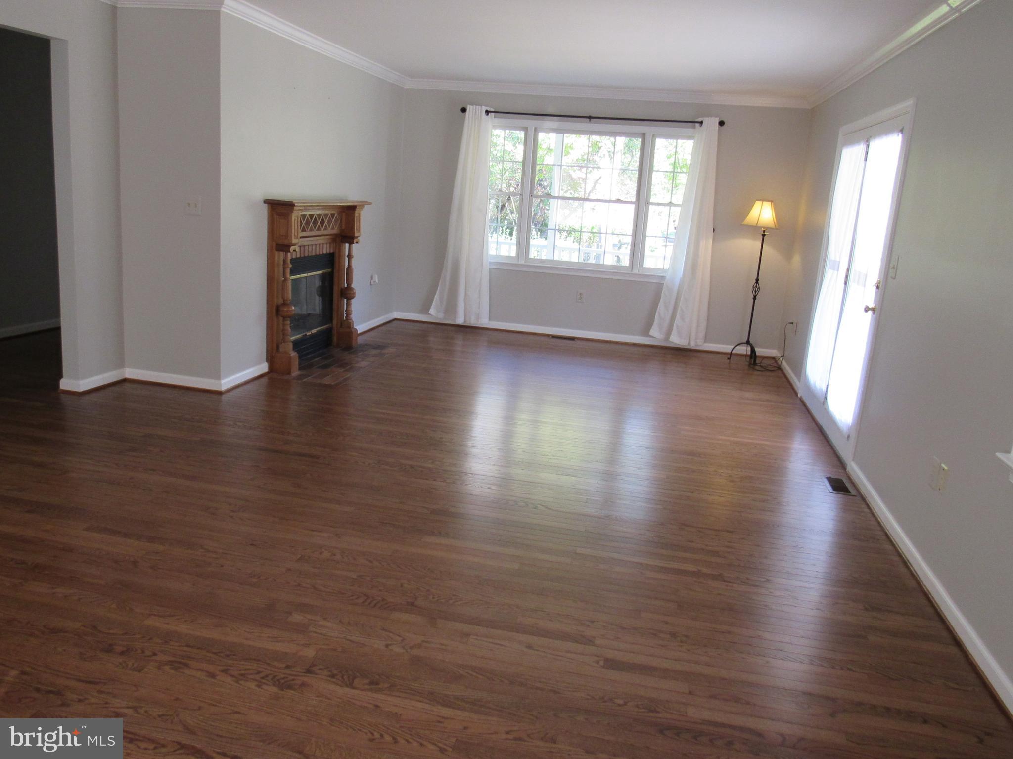 1339 John Brown Farm Road Harpers Ferry, WV 25425 - Photo 32 of 55 Livingroom