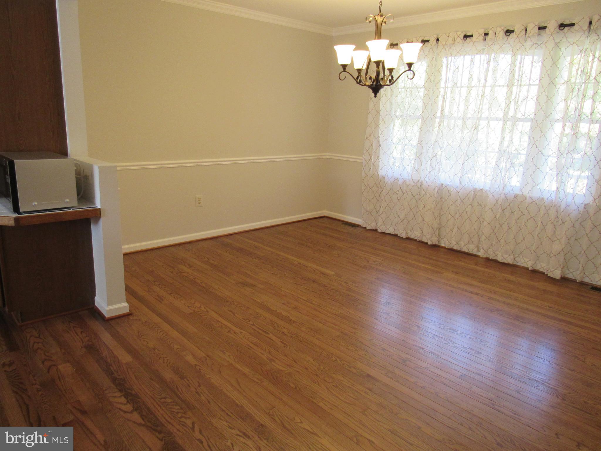 1339 John Brown Farm Road Harpers Ferry, WV 25425 - Photo 45 of 55 Diningroom