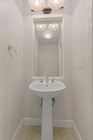 $999,999 | 124 Paizano Court, Roseville, CA 95661