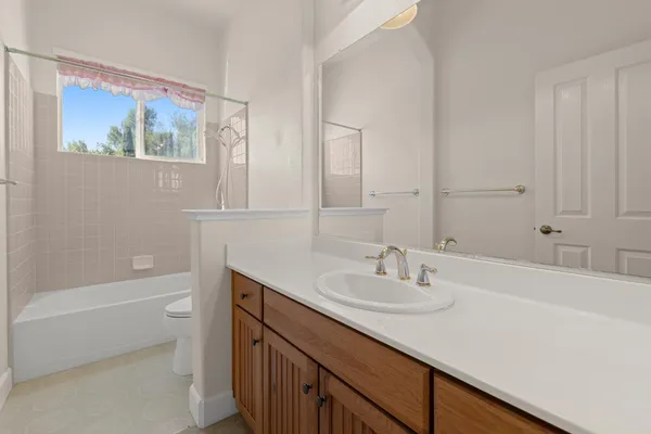 $999,999 | 124 Paizano Court, Roseville, CA 95661