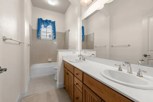 $999,999 | 124 Paizano Court, Roseville, CA 95661