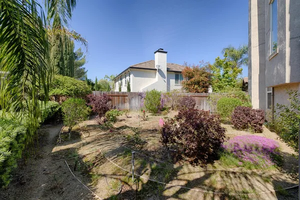 $999,999 | 124 Paizano Court, Roseville, CA 95661