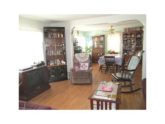 6623 Highway 102 Canaan, VT 05903 - Photo 11 of 20