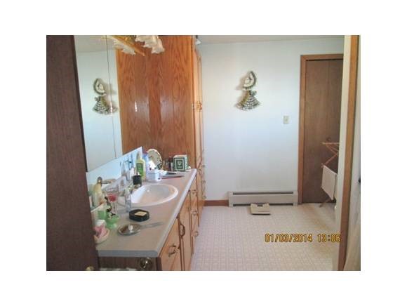 6623 Highway 102 Canaan, VT 05903 - Photo 15 of 20