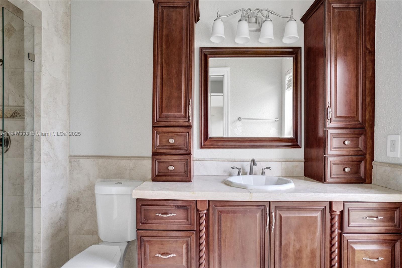 571 Southeast 11th Street Pompano Beach, FL 33060 - Photo 33 of 37