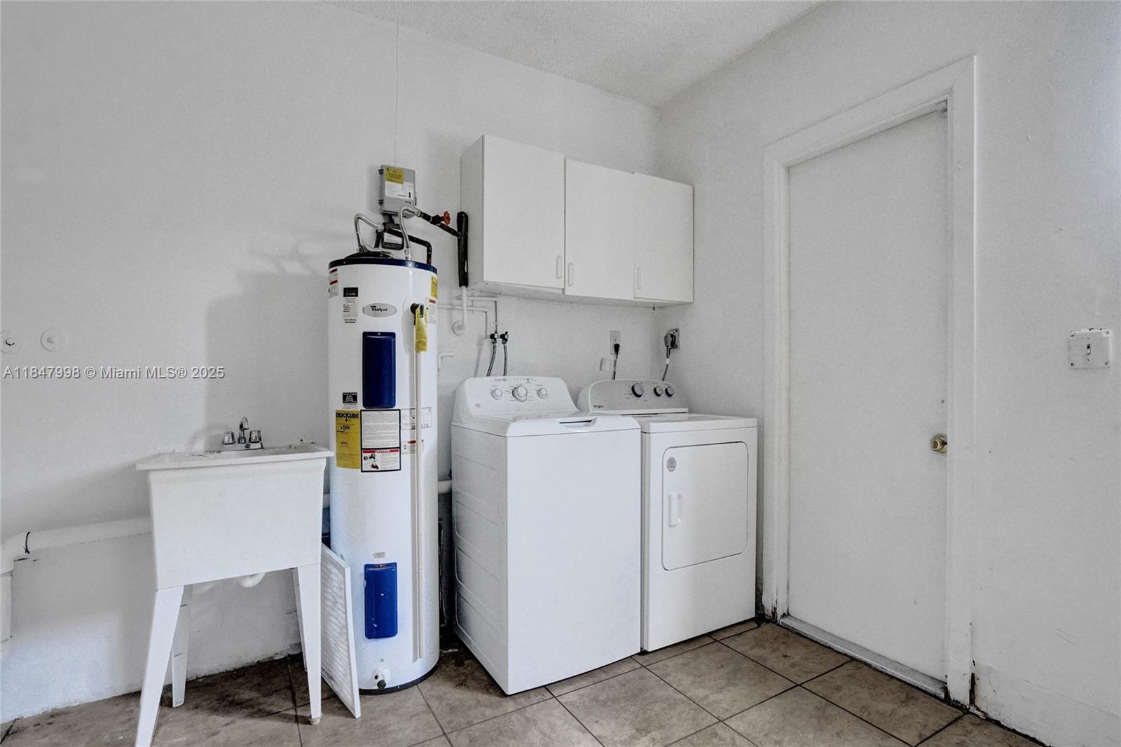 571 Southeast 11th Street Pompano Beach, FL 33060 - Photo 37 of 37