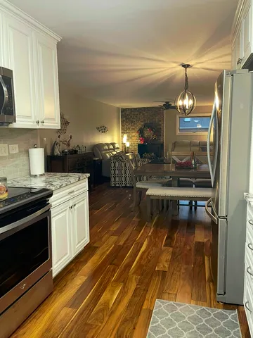 $549,000 | 509 East Monterey Road, Palatine, IL 60074