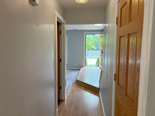 $3,250 | 848 Birchbark Trail, Carol Stream, IL 60188