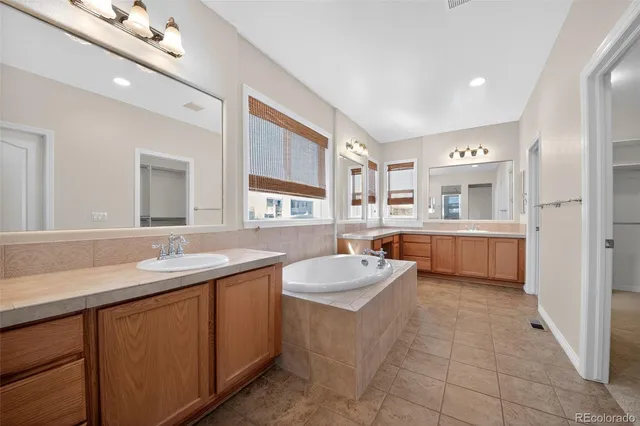 $965,000 | 11036 Glengate Circle, Highlands Ranch, CO 80130