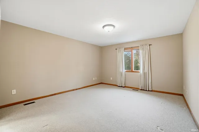 $325,000 | 1622 Tara Bella Lane, Fort Wayne, IN 46845