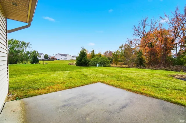 $325,000 | 1622 Tara Bella Lane, Fort Wayne, IN 46845