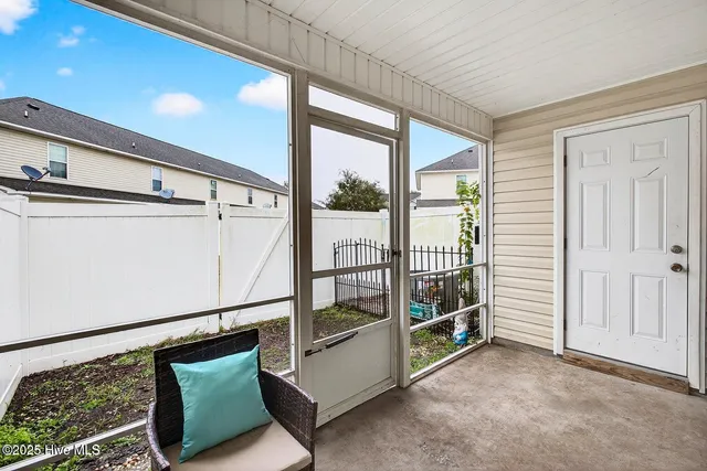 $199,900 | 404 Falls Cove, Jacksonville, NC 28546