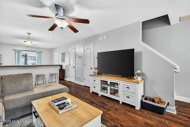 $199,900 | 404 Falls Cove, Jacksonville, NC 28546