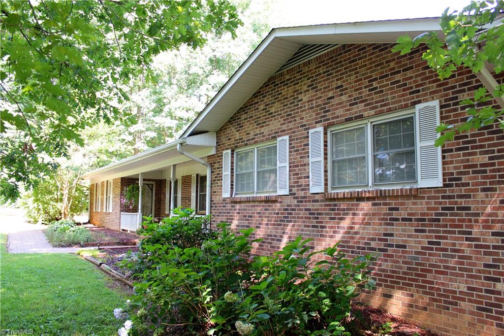 7921 Rte 2156 Walnut Cove, NC 27052 - Photo 3 of 25 Gallery Image 3