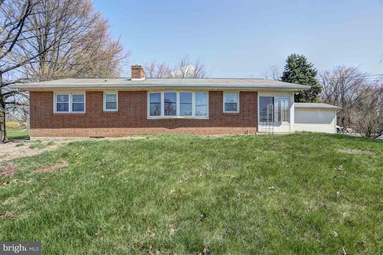 304 Oberlin Road Middletown, PA 17057 - Photo 1 of 25 Gallery Image 1